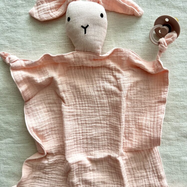 Tutknuffel konijn peach roze